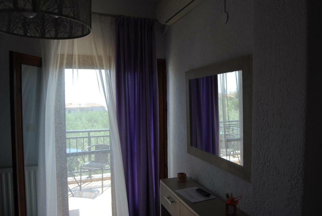 Studio Nastasia Afytos Exteriör bild